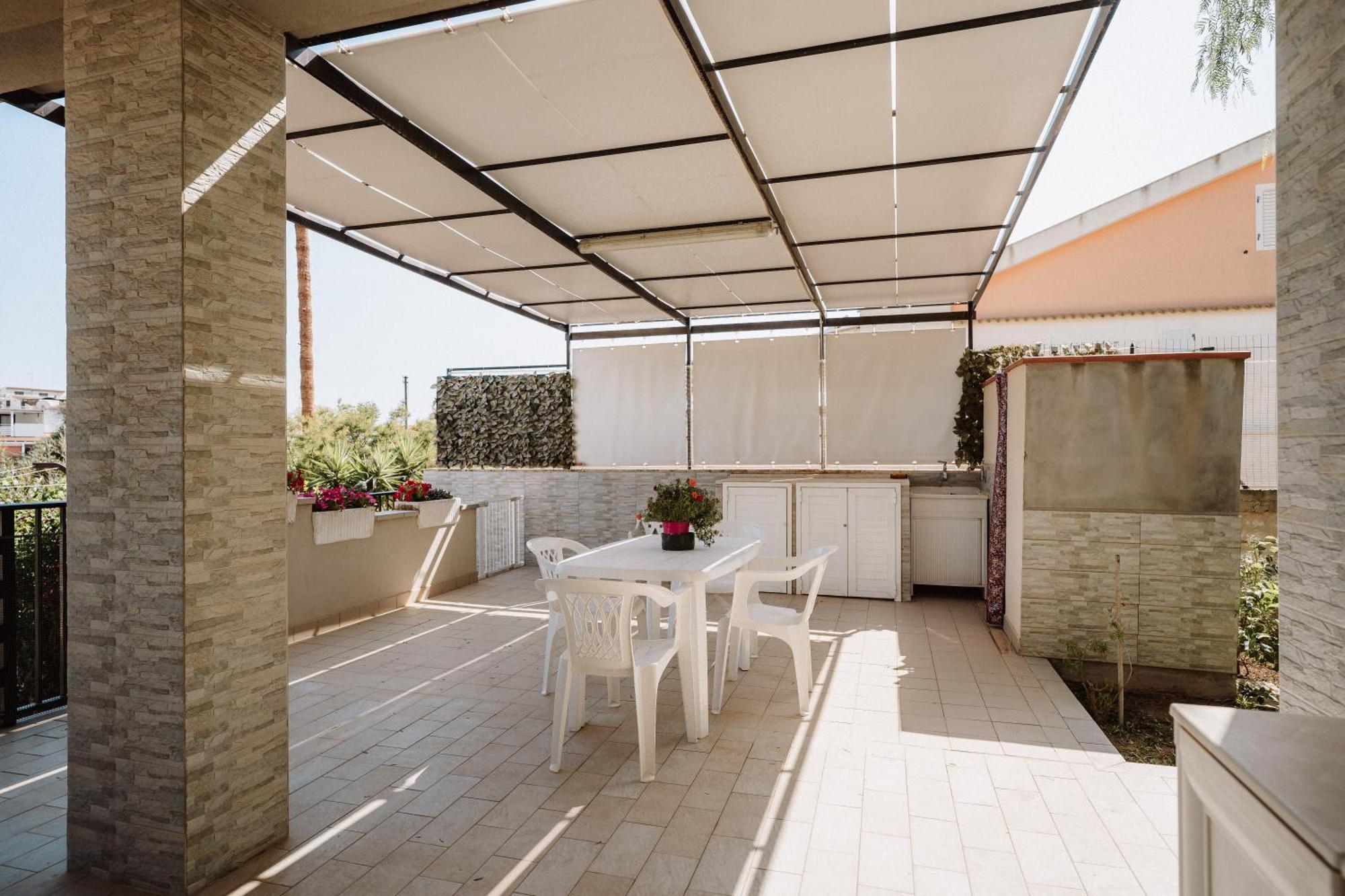 Petite Maison Villaggio Azzurro Bagian luar foto